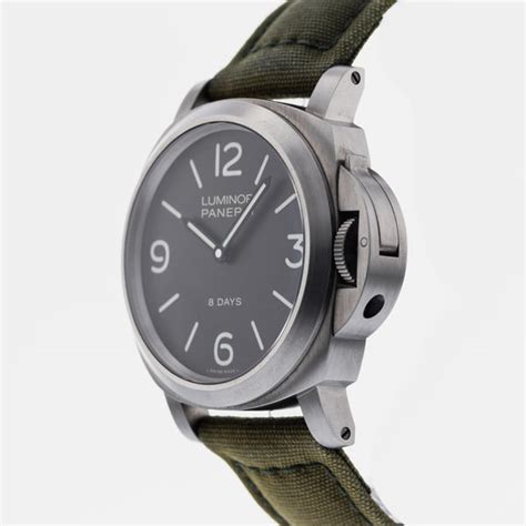 Panerai Luminor Base 8 Days Titanio PAM 562.